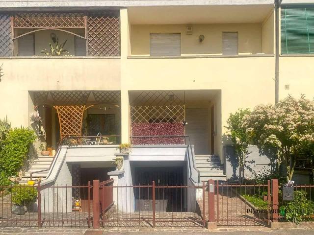 Villa a schiera in vendita a Reggio Emilia