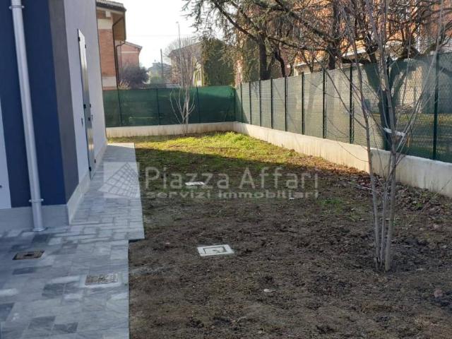 Villa a schiera in vendita a Reggio nell'Emilia
