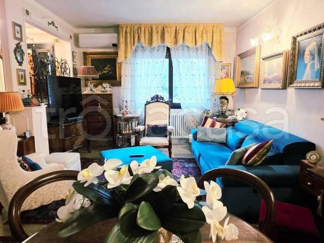Villa a schiera in vendita a Rimini via Andrea Costa, Ospedale