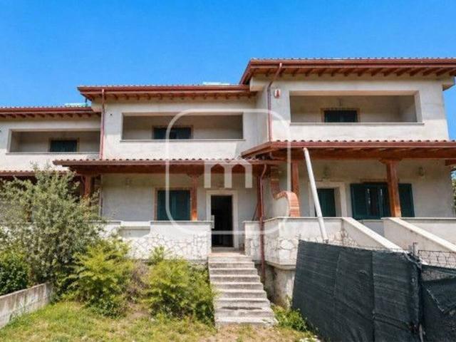 Villa a schiera in vendita a Roma