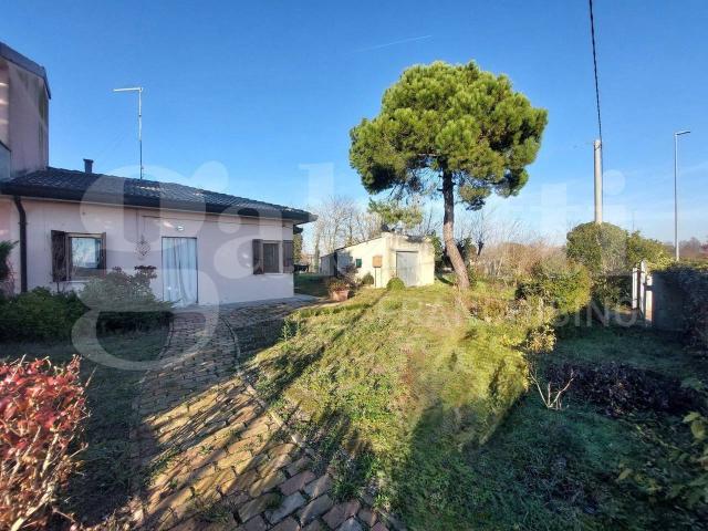 Villa a schiera in vendita a Rosolina