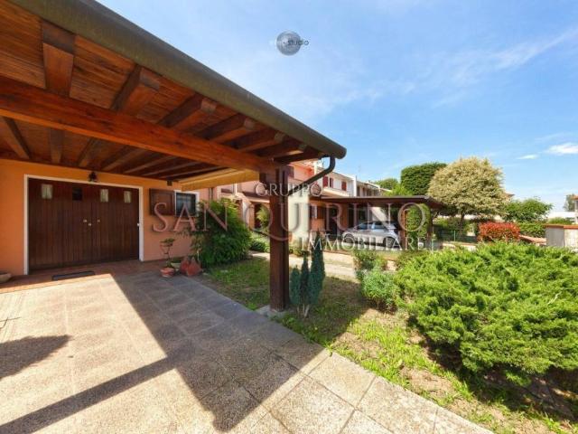 Villa a schiera in vendita a Suzzara via Bachelet, 5