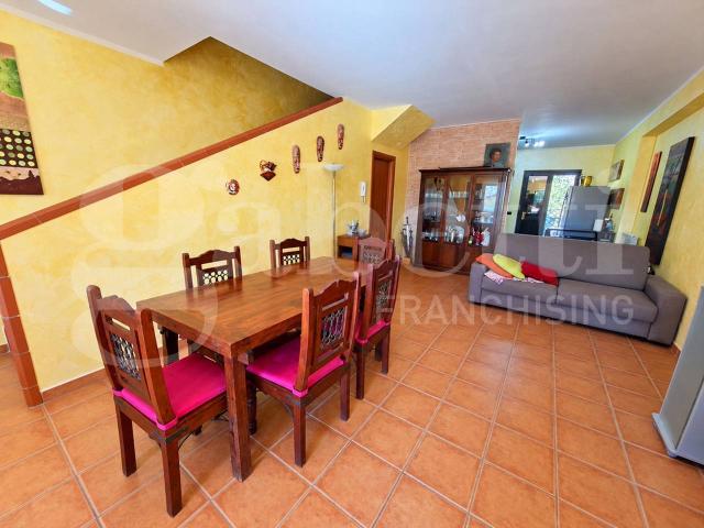Villa a schiera in vendita a Teano
