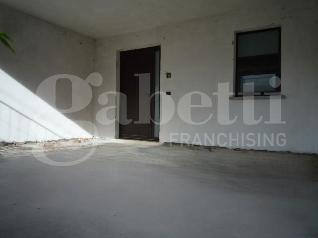 Villa a schiera in vendita a Ternate