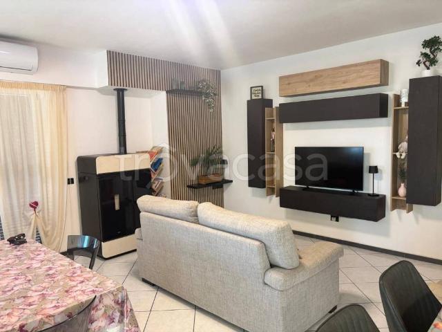 Villa a schiera in vendita a Teramo via Gambini, 16, Colleatterrato Alto