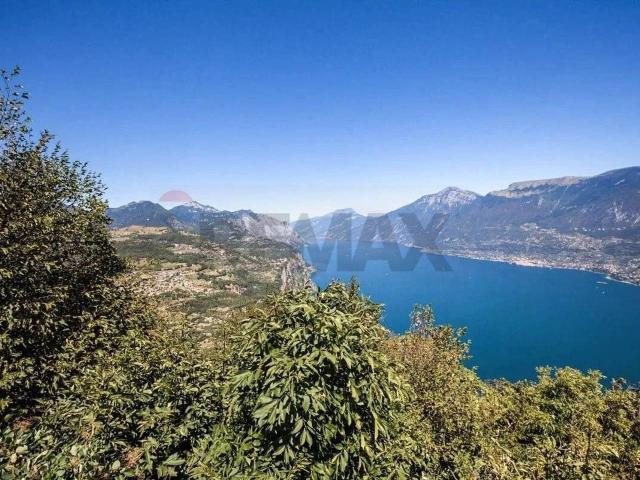 Villa a schiera in vendita a Tignale