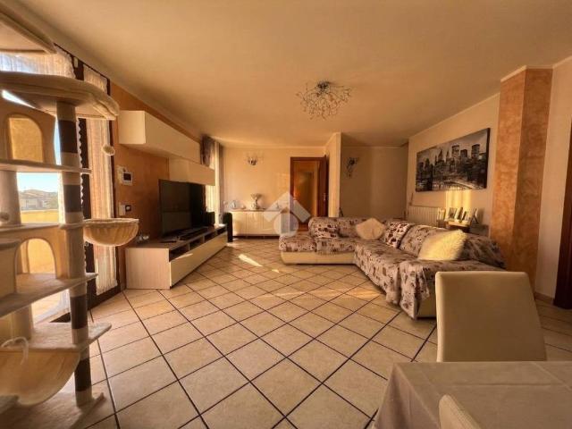 Villa a schiera in vendita a Traversetolo, Vignale