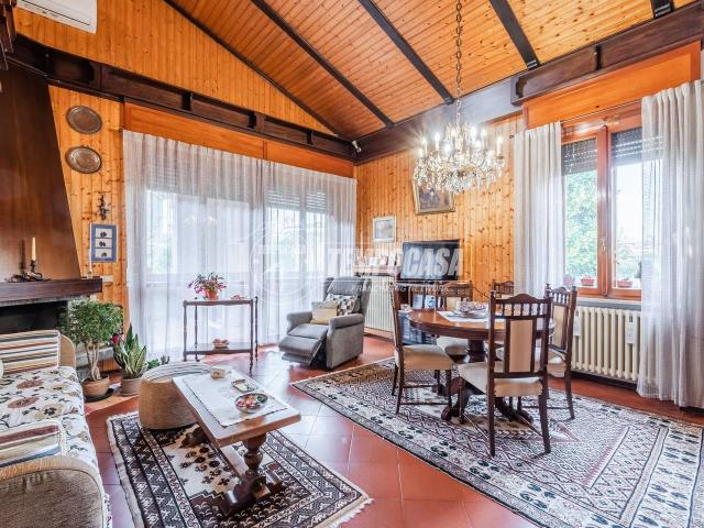 Villa a schiera in vendita a Trezzano Sul Naviglio
