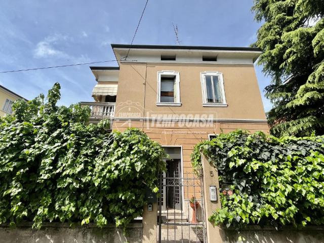 Villa a schiera in vendita a Verona