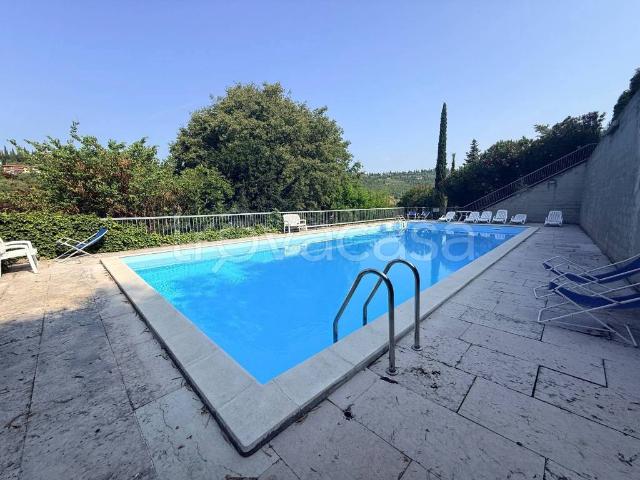 Villa a schiera in vendita a Verona via Orlando Pescetti, 21, Valdonega