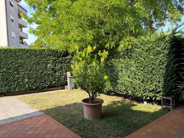 Villa a schiera in vendita a Verona via Tevere, Zona Fiera