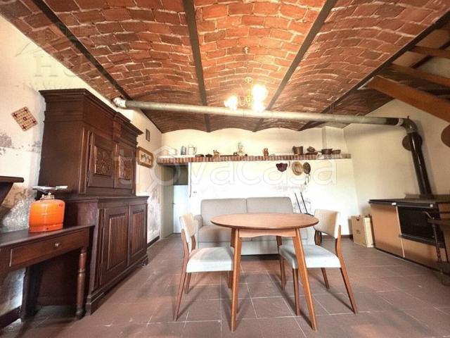 Villa a schiera in vendita a Vignolo via tetto pellegrino 15