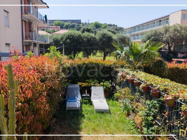 Villa a schiera in vendita ad Arenzano via Sandro Pertini, 6