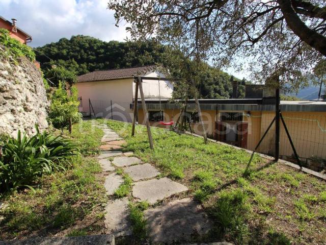Villa a schiera in vendita ad Avegno via Rosaguta, Avegno Chiesa