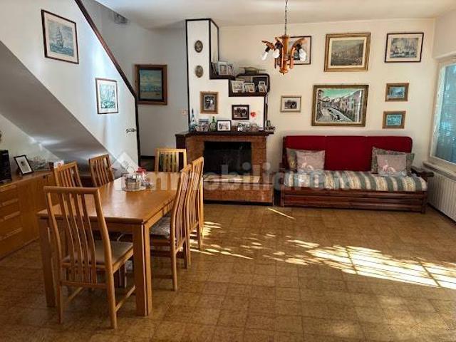 Villa a schiera via Marcina 50, Cerenova, Cerveteri