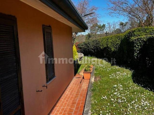 Villa a schiera via al Golf, Appiano Gentile