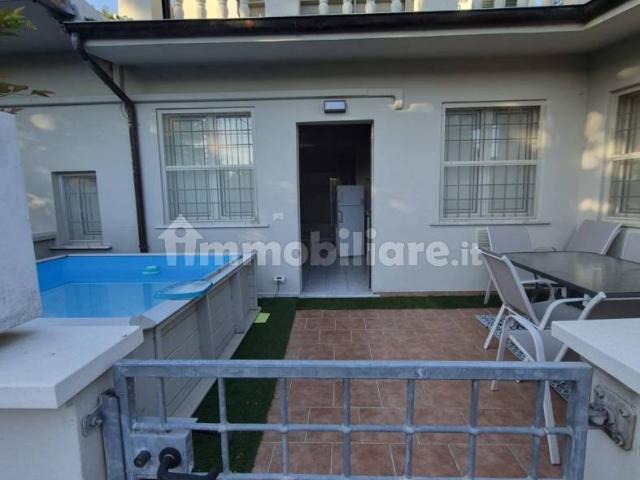 Villa a schiera via Aldo Moro, Colombiera Molicciara, Castelnuovo Magra