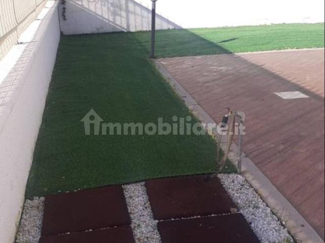 Villa a schiera via Arachidi 12, Leporano Marina, Leporano