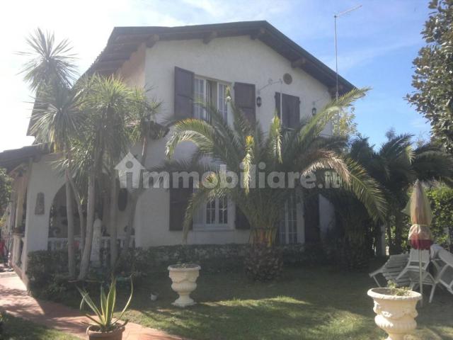 Villa a schiera via Bregoscia, 29, Marina Verde, Renella, Montignoso