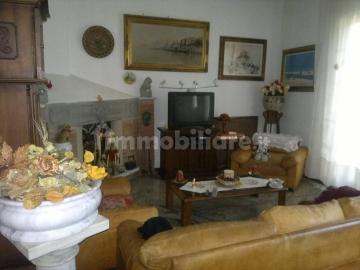 Villa a schiera via Bregoscia, 29, Marina Verde, Renella, Montignoso