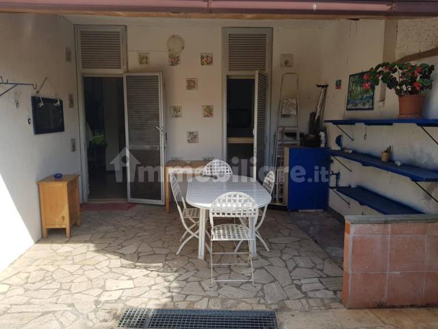 Villa a schiera via Cesenatico, Fregene, Fiumicino
