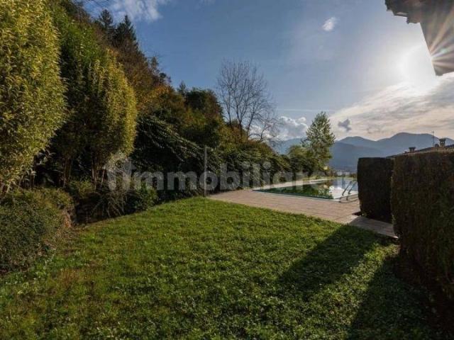 Villa a schiera via dei Murù, Centro, Clusone