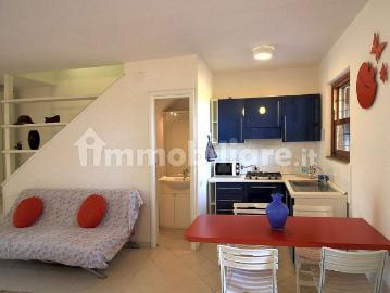 Villa a schiera via della Fattoria Romana, Marina Velca, Tarquinia