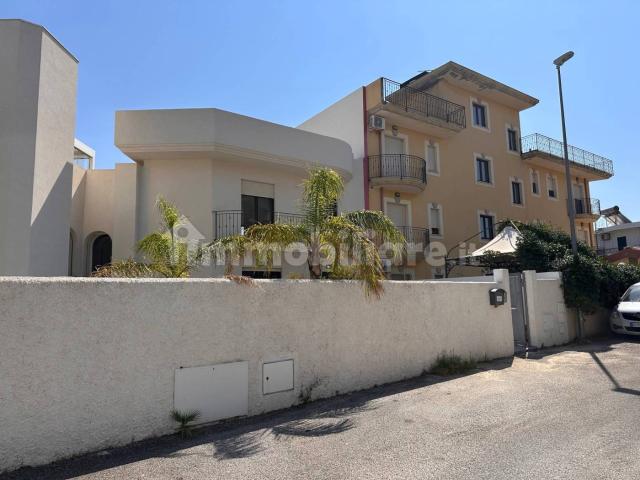 Villa a schiera via Francescantonio Riso 12, Soverato Marina, Soverato
