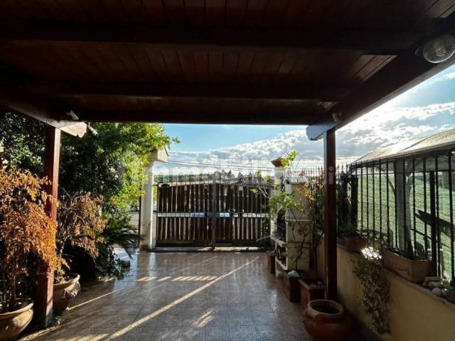 Villa a schiera via Guido Reni 12, Pichini, Guidonia Montecelio