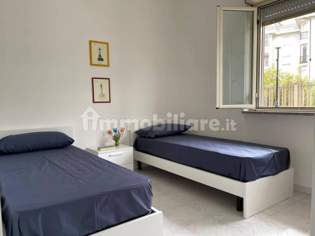 Villa a schiera via Lungoferrovia sic, Bianco