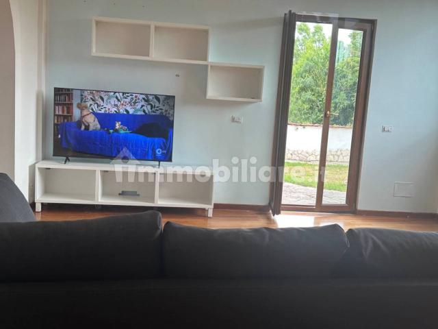 Villa a schiera via Leonardo da Vinci, Torvaianica Celori Mare, Pomezia