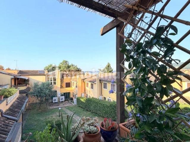 Villa a schiera via Londra, Possesso, Trevignano Romano