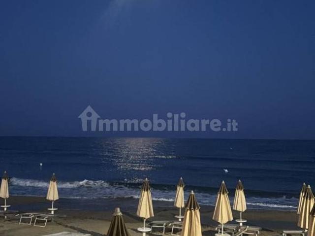 Villa a schiera via Pontina, Borgo Hermada, Terracina