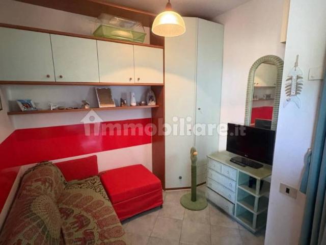 Villa a schiera via Stradella 1, Ronchi Poveromo, Massa