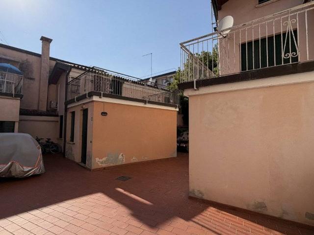 Villa a schiera via San Marco 135, Ponte di Brenta, Padova