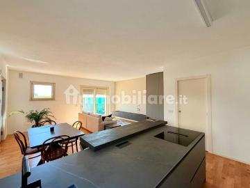 Villa a schiera via Vittime delle Deportazioni, Adro