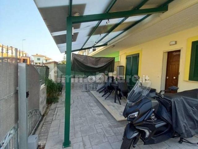 Villa a schiera viale Adriatico 40, Villa Claudia, Anzio