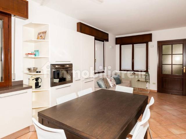 Villa a schiera viale Giuseppe Verdi, Milano Marittima, Cervia