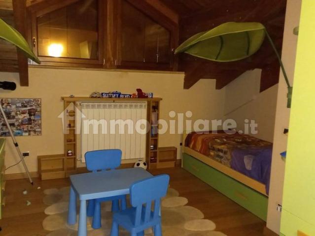 Villa a schiera viale Erminio Sipari 10, Pescasseroli