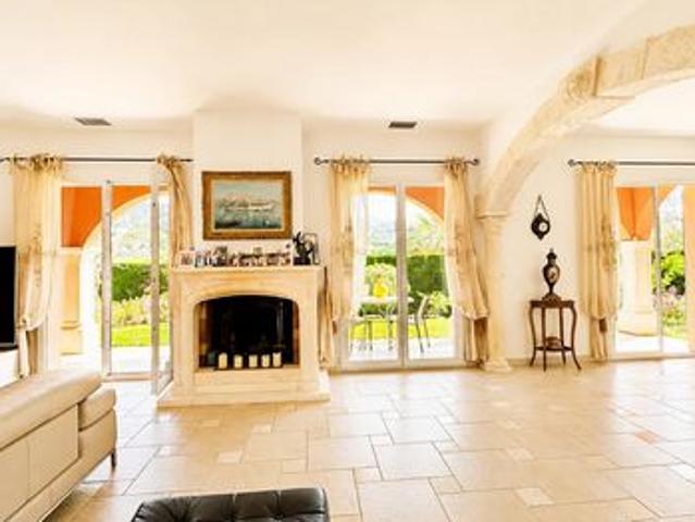 Villa à vendre sur La Colle Sur Loup
