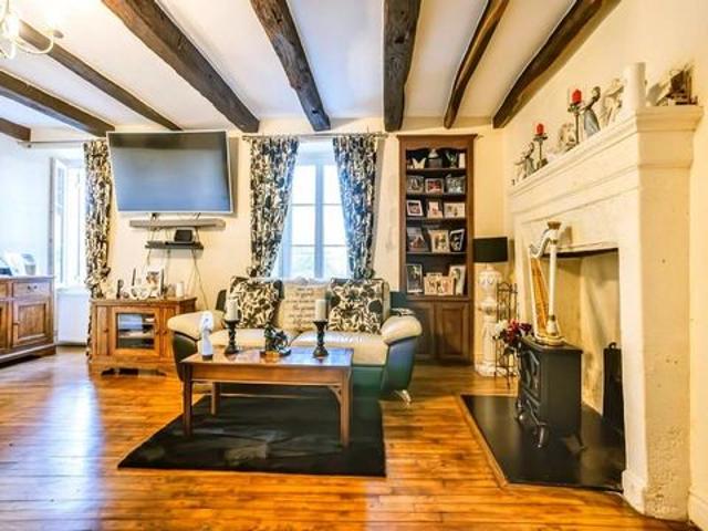 Villa à vendre sur Riberac Dordogne