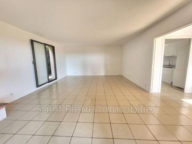Villa à la vente sur Villeneuve Loubet