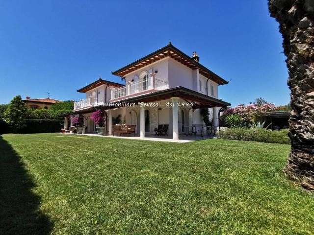 Villa a Vittoria Apuana