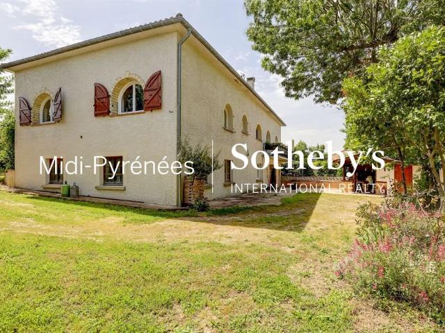 Villa à 15km de la place du Capitole 260m² Lavalette