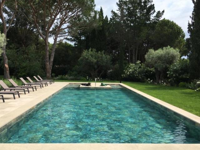 VILLA A 300 METRES DES PLAGES