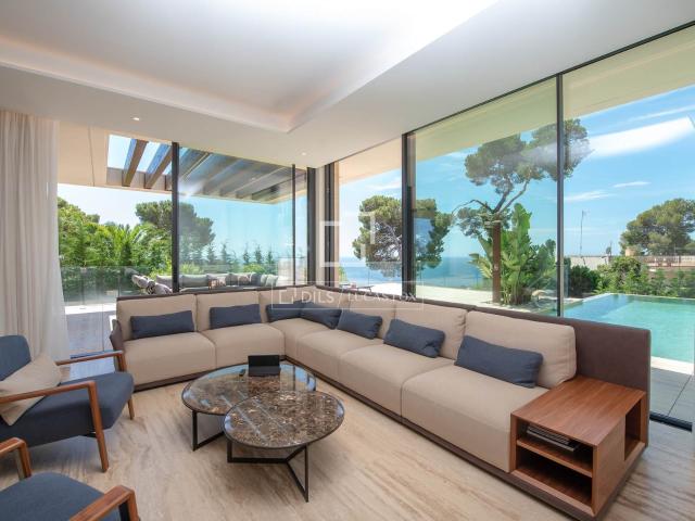 Villa Alma es una moderna vivienda de lujo con magníficas vi. 640m² Sant antoni de calonge