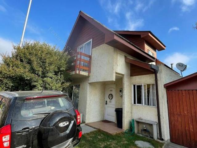 VILLA ALEMANA / ARRIENDO CASA 4D 2B 2EST CONDOMINIO