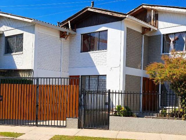 Villa Alemana Troncos Viejos arriendo casa 2 pisos 2D 2B 1E