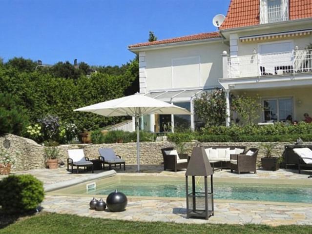 Villa am Ölberg