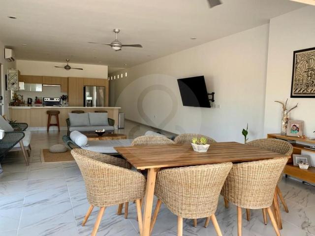 Villa amueblada en venta en la Playa de San Benito
